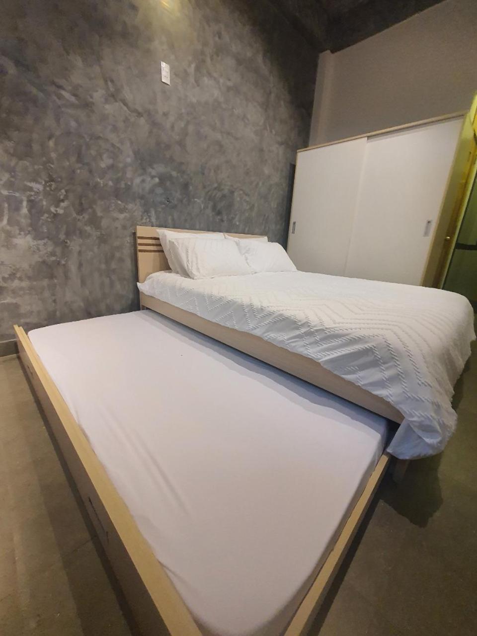 Zvillage Ncc - Modern Townhouse In District 1 Hô Chi Minh-Ville Extérieur photo